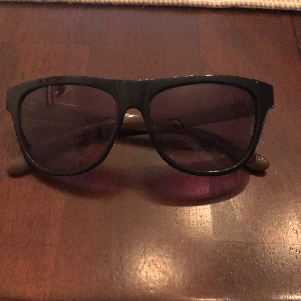 Beautiful Marc by Marc Jacobs sunglasses!